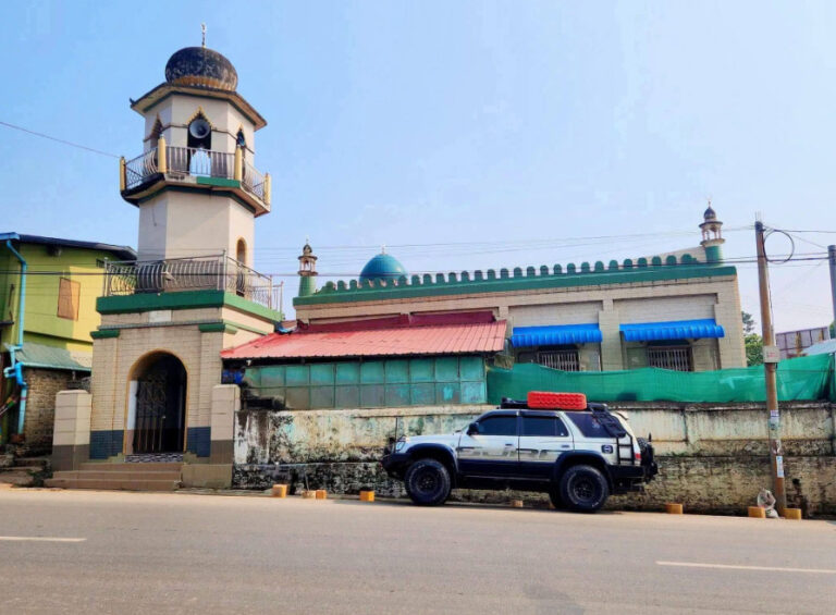 Nawnghkio-Mosque